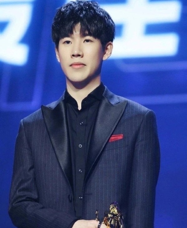 帮助选手少 帮助选手少