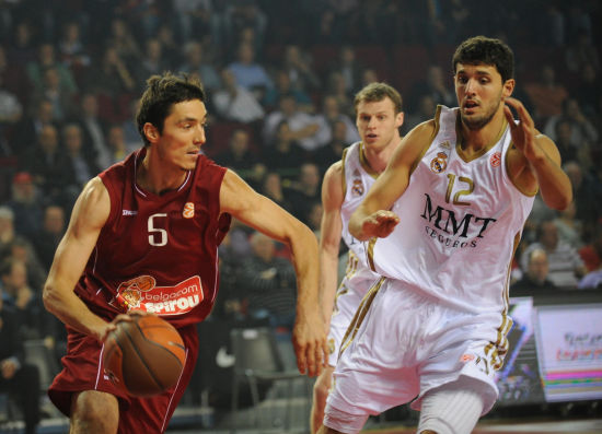 把开赛前后 把开赛前后