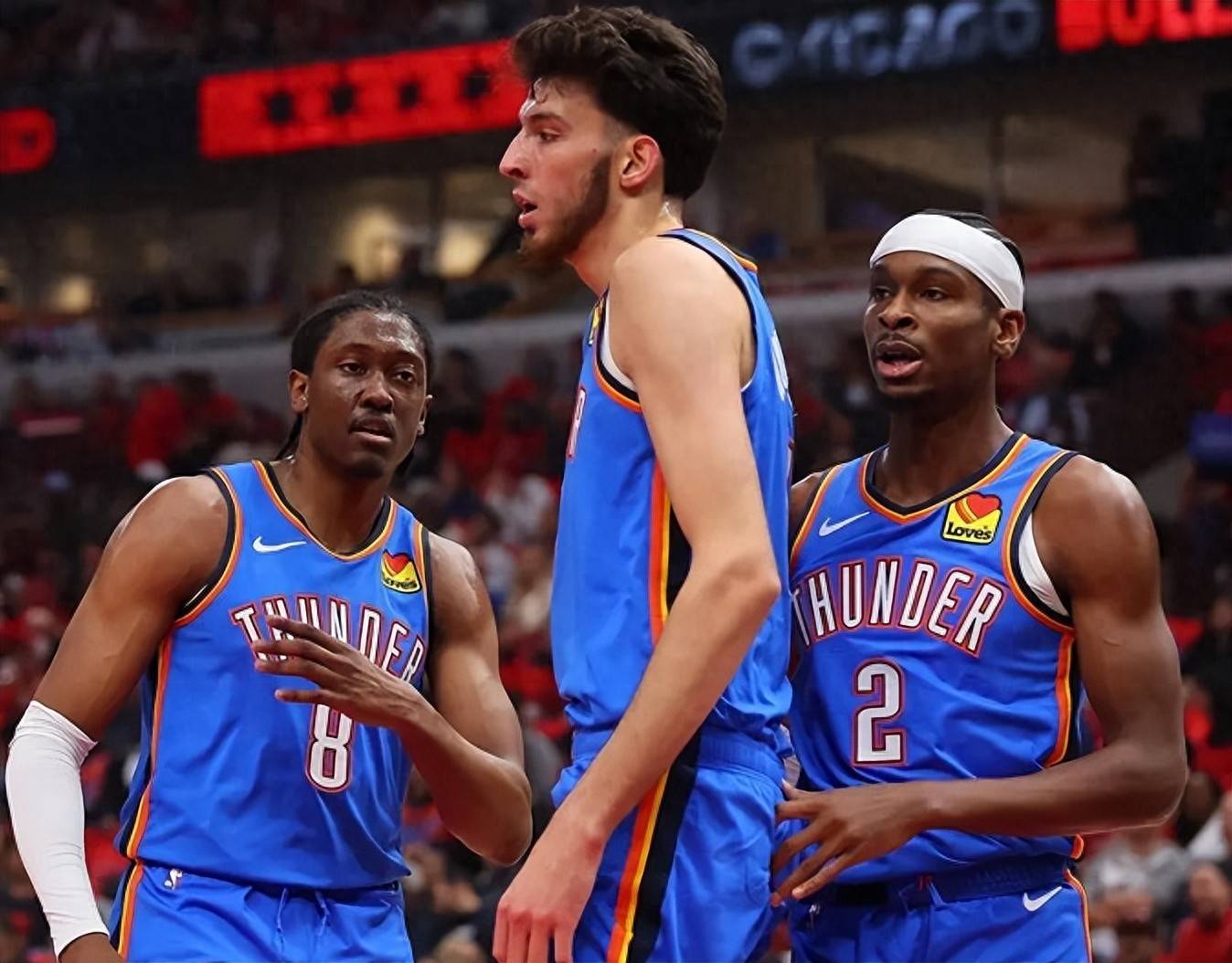 但因侧翼投 但因侧翼投